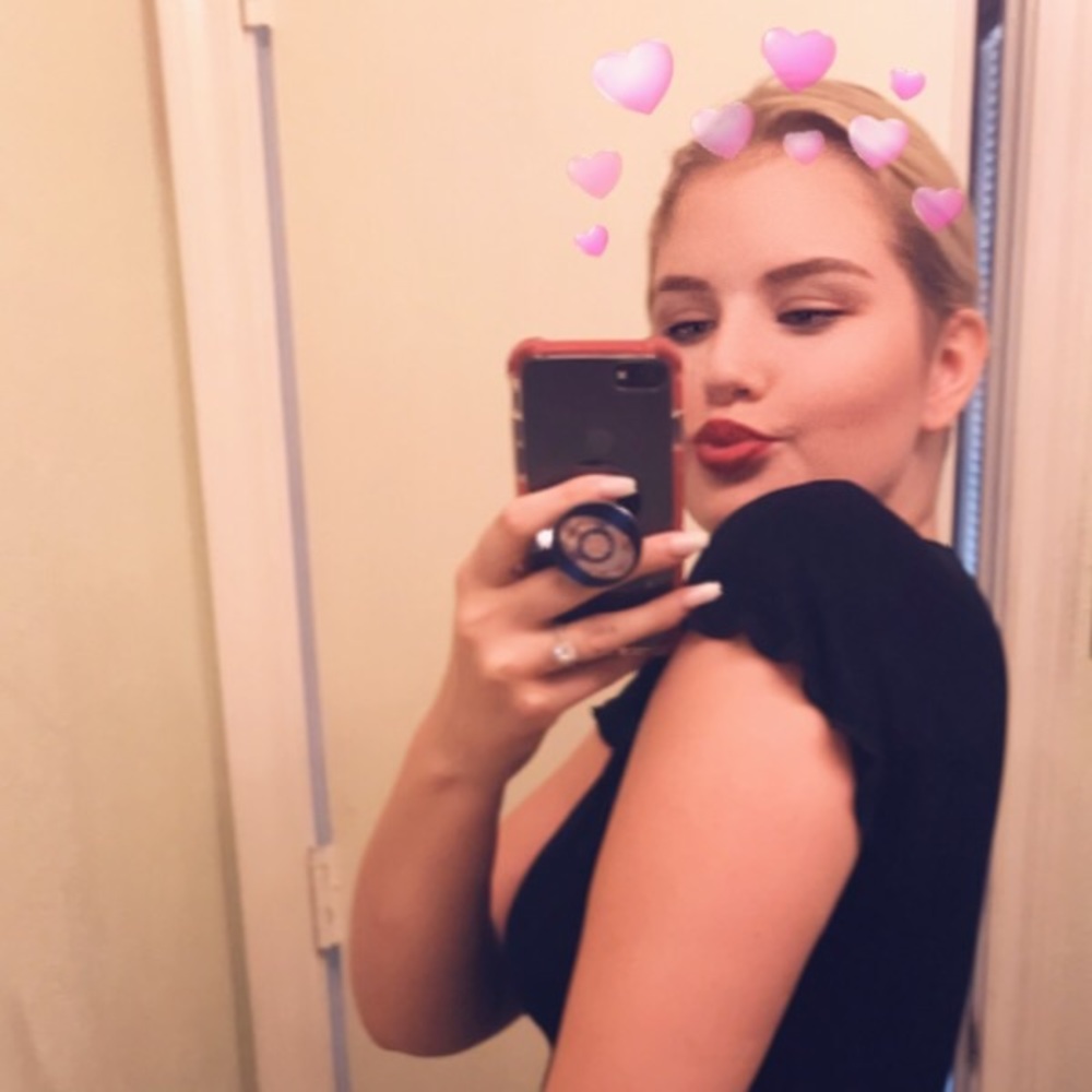 Meet your Posher, Maeven